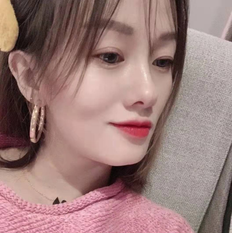 微醺的笑容的第一张照片--南宁相亲服务中心