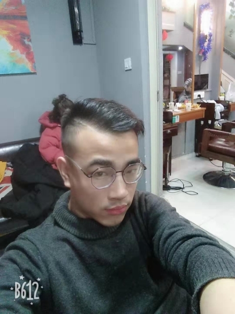 土豆的忧伤的第一张照片--南宁相亲服务中心