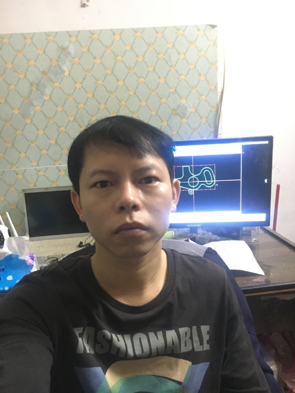 黄叶枫的第一张照片--南宁相亲服务中心