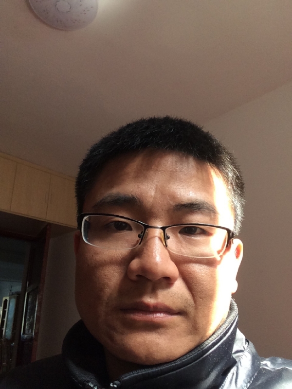 余浩浩的第一张照片--南宁相亲服务中心