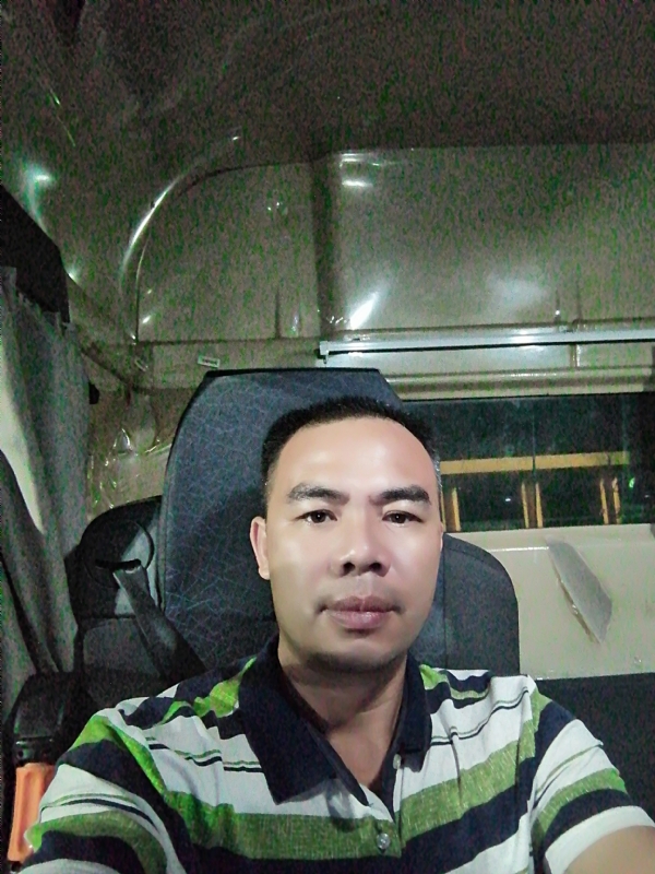 疯一般的爱恋的第一张照片--南宁相亲服务中心