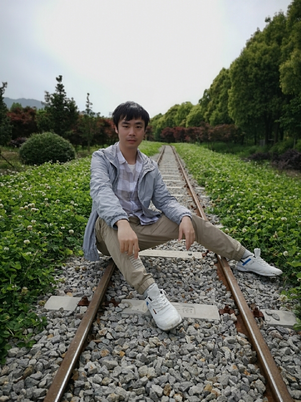 HCL的第一张照片--南宁相亲服务中心