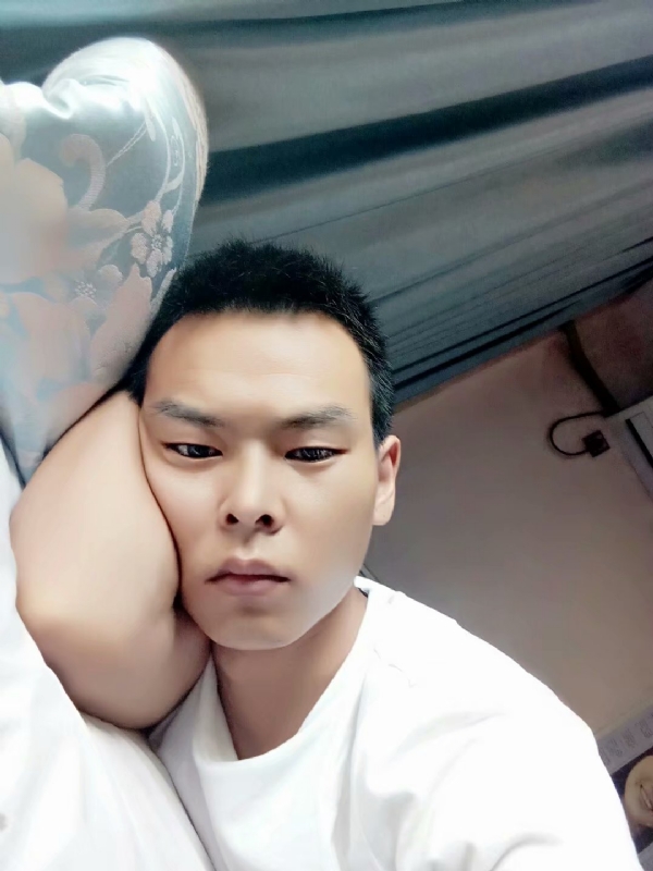 琪子心的第一张照片--南宁相亲服务中心