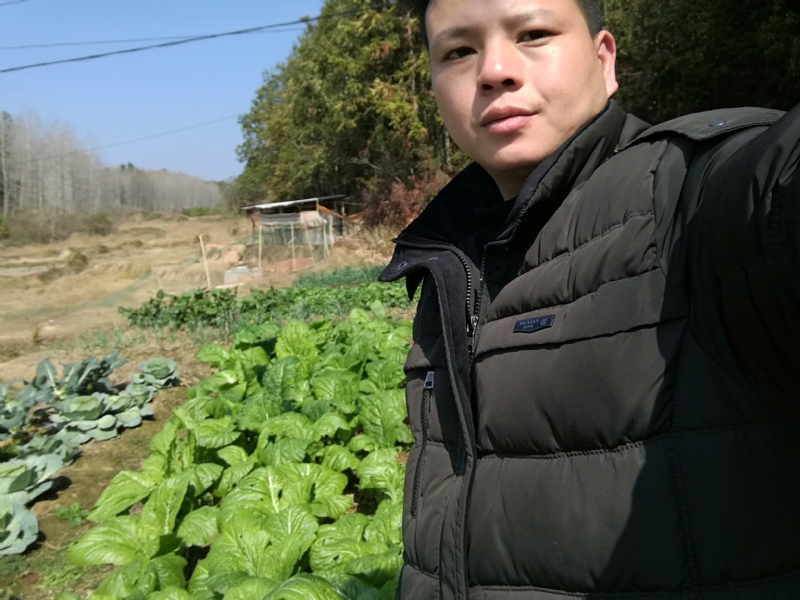 倔强的驴的第一张照片--南宁相亲服务中心