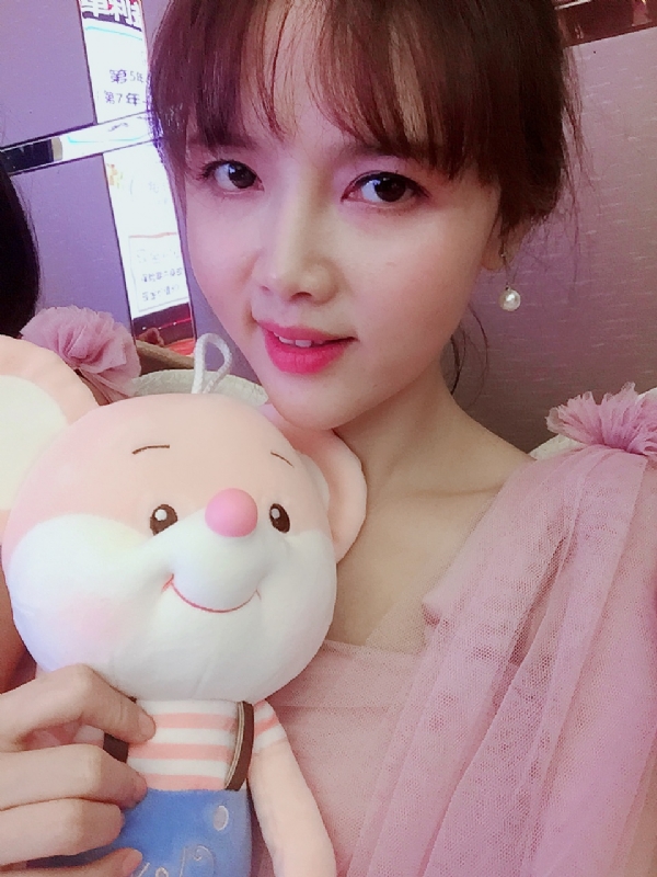 如朱砂的第一张照片--南宁相亲服务中心