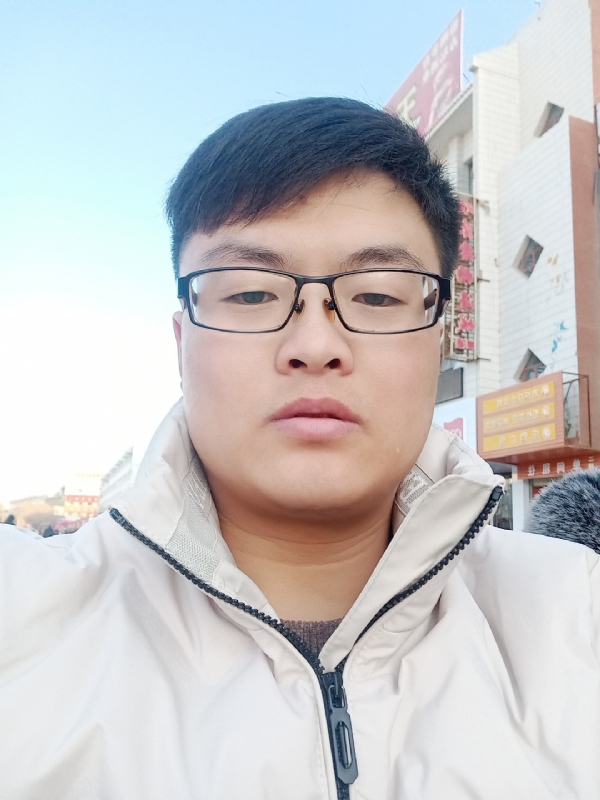 执子之手与子偕老的第一张照片--南宁相亲服务中心