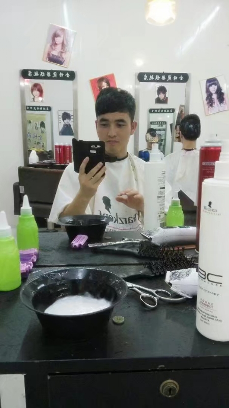 牛郎的第二张照片--南宁相亲服务中心