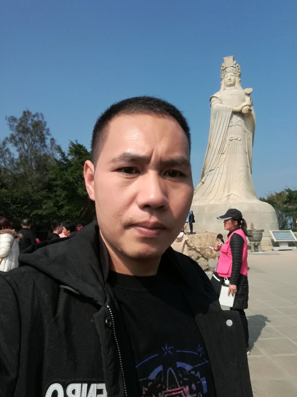 不羁的风的第一张照片--南宁相亲服务中心