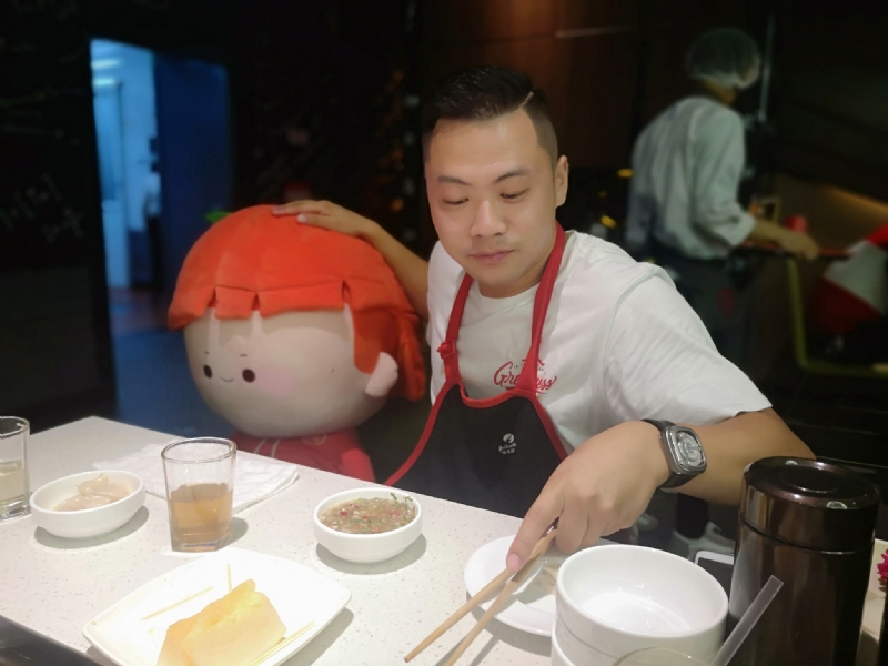 逆行的第一张照片--南宁相亲服务中心