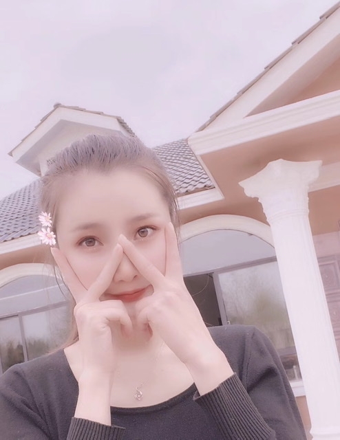 小媛的第一张照片--南宁相亲服务中心