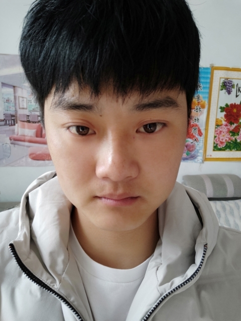 偏丶执的第二张照片--南宁相亲服务中心