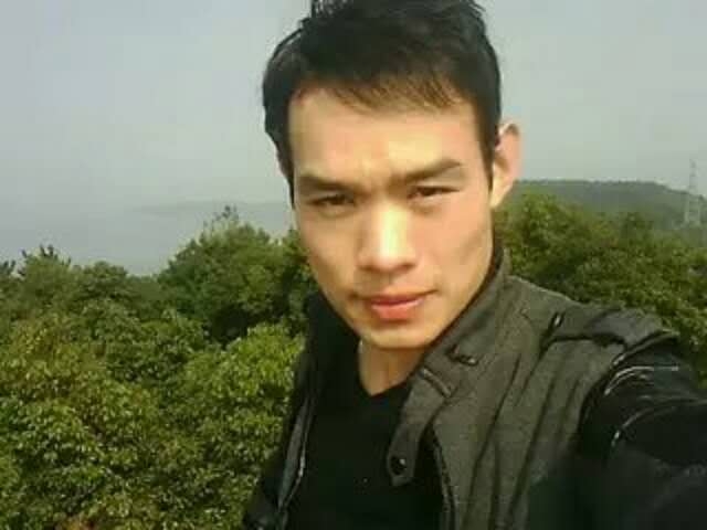 明镜的第二张照片--南宁相亲服务中心