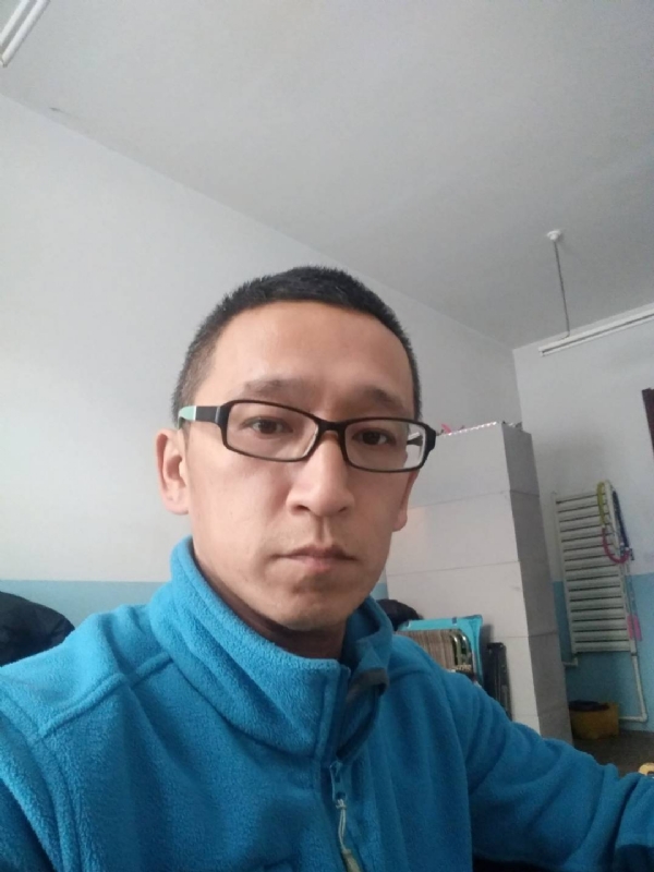 晓峰的第三张照片--南宁相亲服务中心