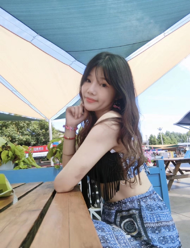 诗雨的第一张照片--南宁相亲服务中心