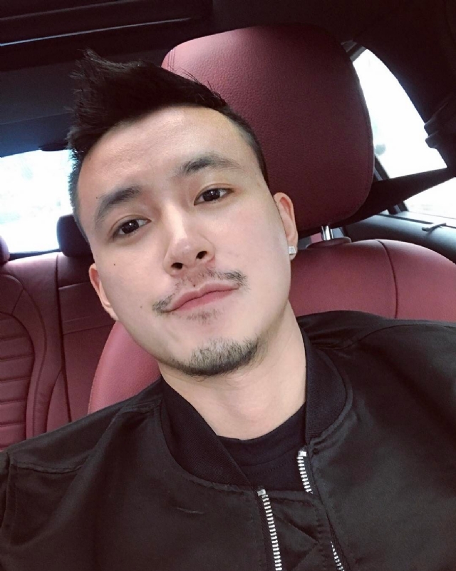 隆刘的第二张照片--南宁相亲服务中心