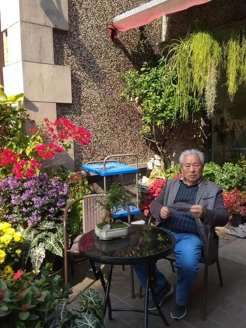 胡敬元的第二张照片--南宁相亲服务中心