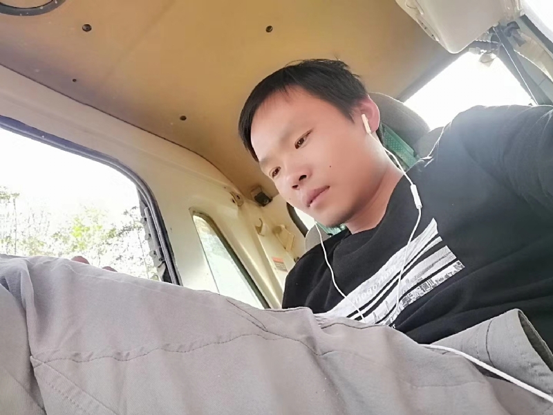 夜魇的第四张照片--南宁相亲服务中心