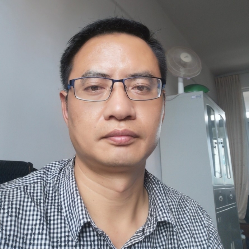 深情久伴的第一张照片--南宁相亲服务中心