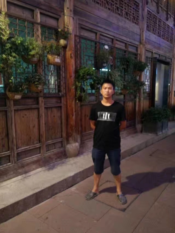 回忆的第一张照片--南宁相亲服务中心