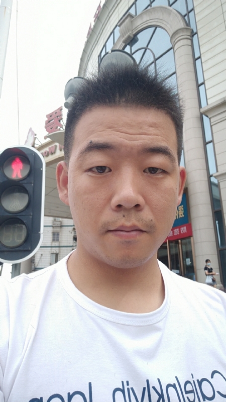 夜空的第一张照片--南宁相亲服务中心