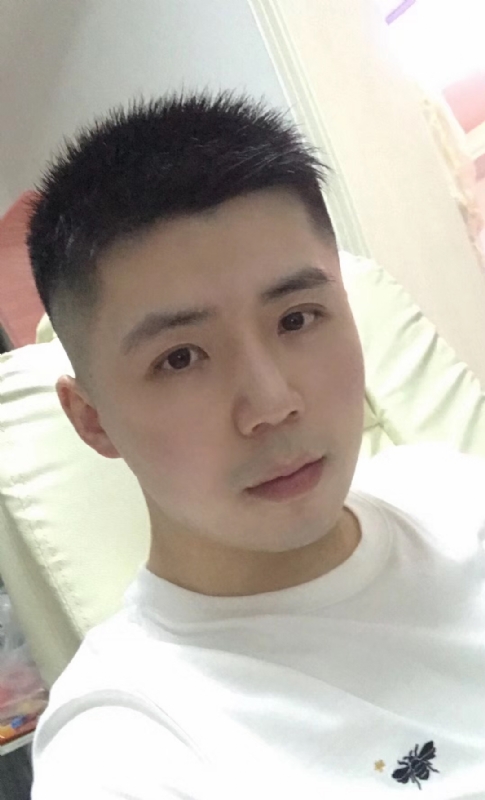 阿信的第一张照片--南宁相亲服务中心