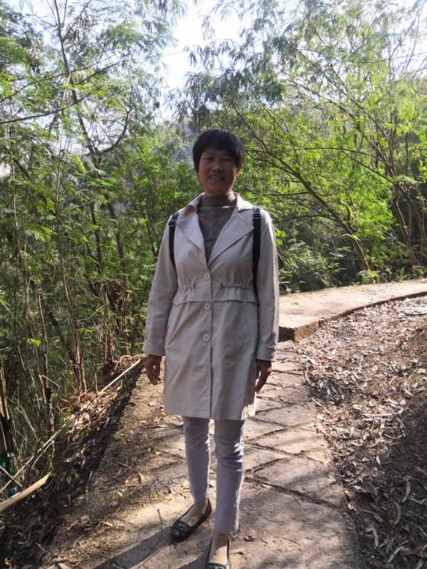 兰草的第一张照片--南宁相亲服务中心