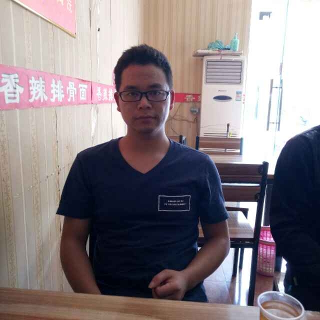 会哭的星星的第一张照片--南宁相亲服务中心