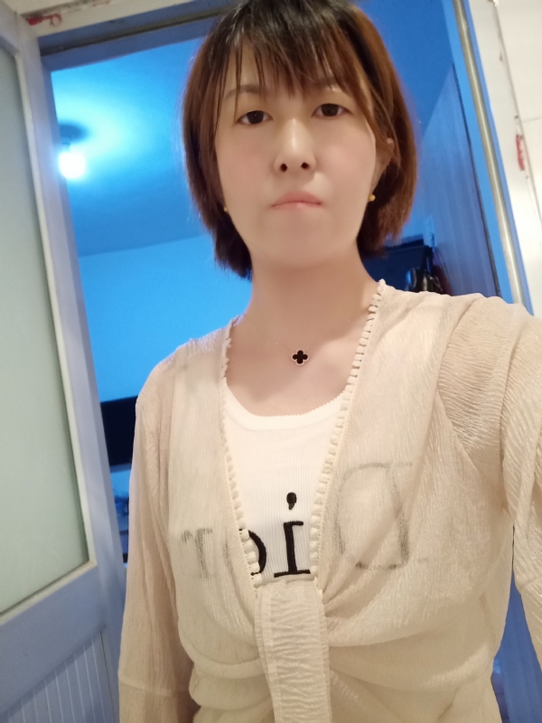 芬儿的第四张照片--南宁相亲服务中心