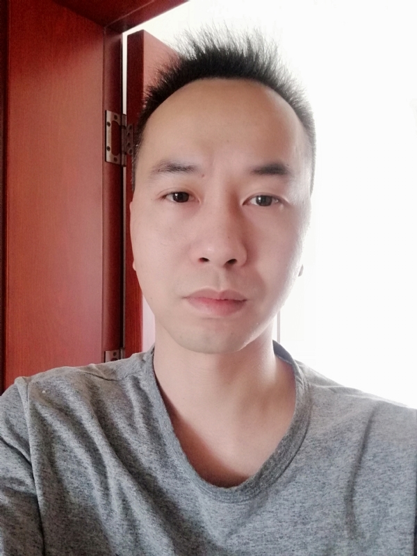 超级大混球的第二张照片--南宁相亲服务中心