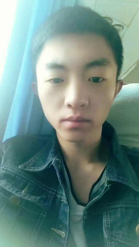 小手冰凉的第一张照片--南宁相亲服务中心