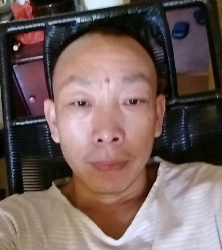 寻爱的第一张照片--南宁相亲服务中心