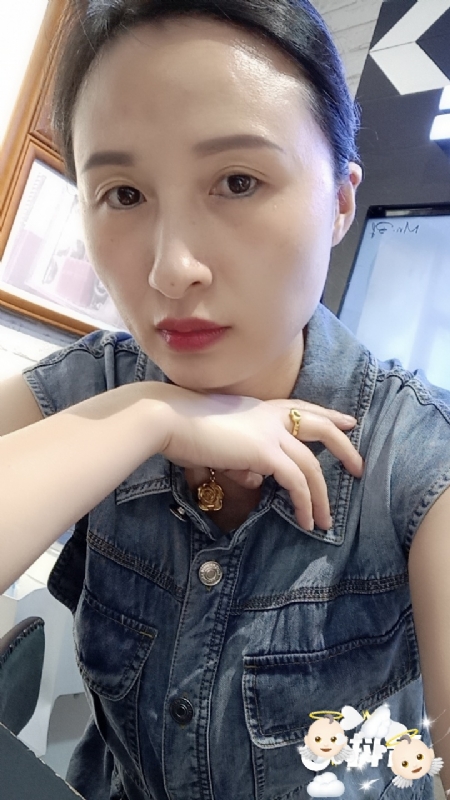 桃子的第三张照片--南宁相亲服务中心