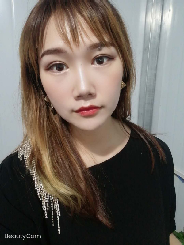 艾薇的第四张照片--南宁相亲服务中心