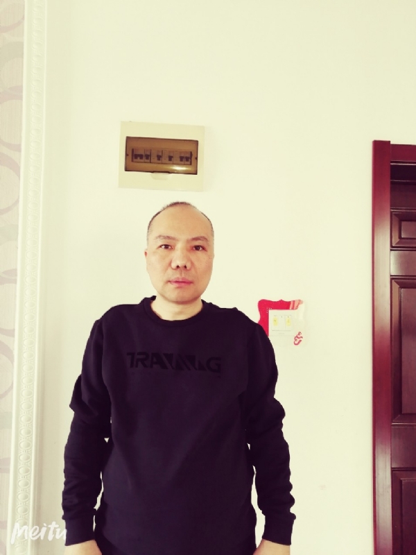 酒香四溢的第二张照片--南宁相亲服务中心