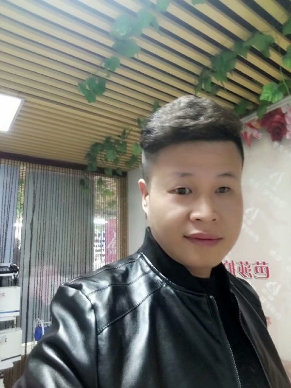 萧郎的第一张照片--南宁相亲服务中心