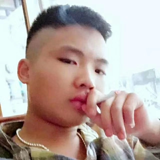 比比曾_的第一张照片--南宁相亲服务中心