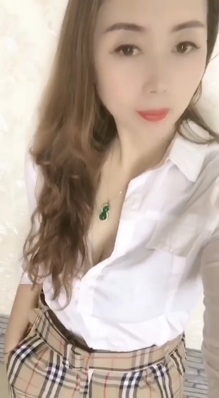 雨蝶的第一张照片--南宁相亲服务中心