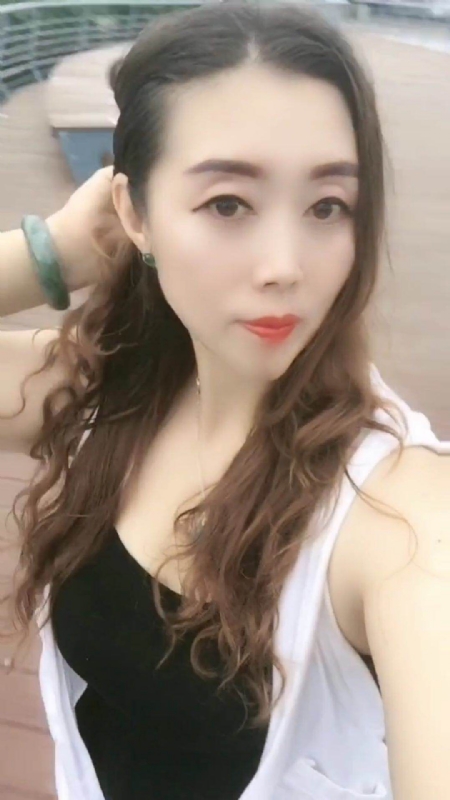 雨蝶的第三张照片--南宁相亲服务中心