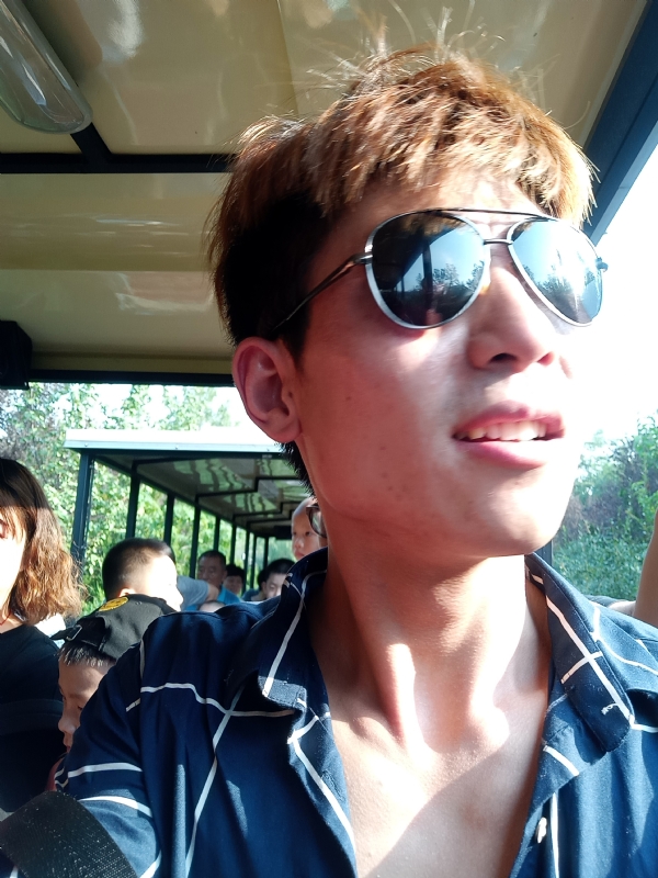 缘来是妳的第一张照片--南宁相亲服务中心