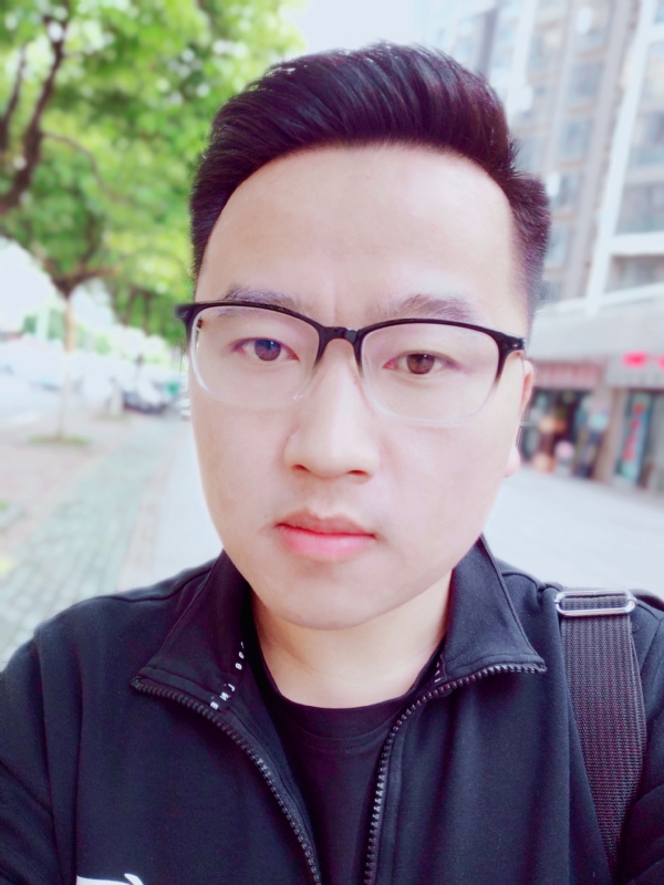 诚意找对象的第一张照片--南宁相亲服务中心