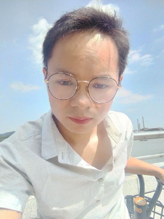 楠呐的第三张照片--南宁相亲服务中心