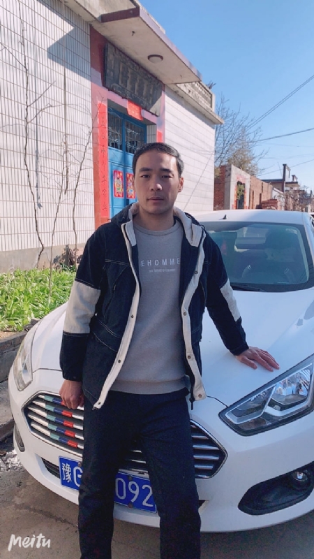 一片云的第一张照片--南宁相亲服务中心