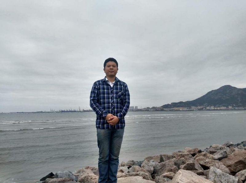 在奋斗的第二张照片--南宁相亲服务中心