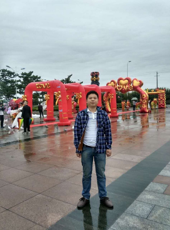 在奋斗的第三张照片--南宁相亲服务中心