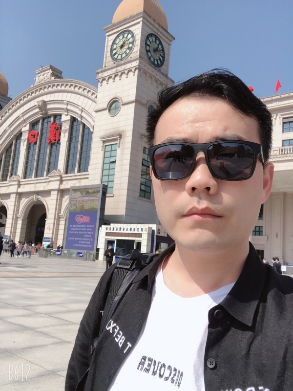 楚河畔的第一张照片--南宁相亲服务中心