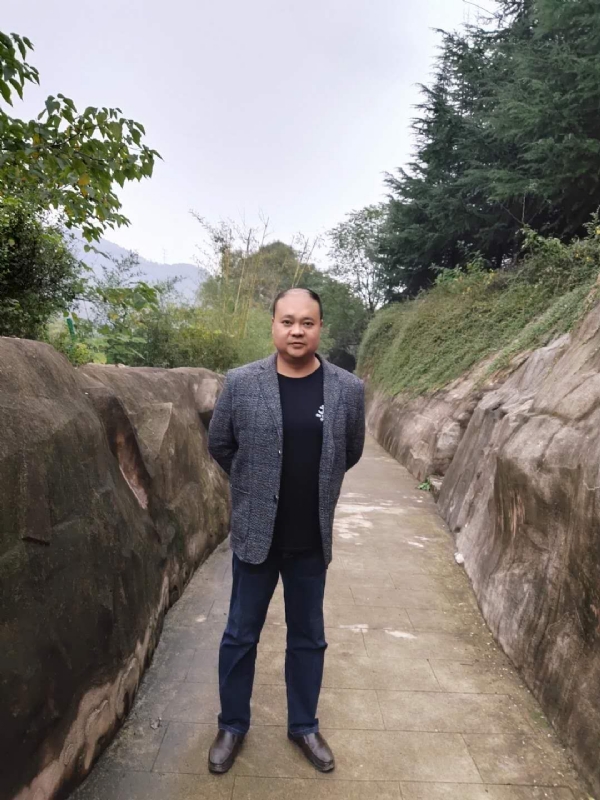 玉竹的第三张照片--南宁相亲服务中心