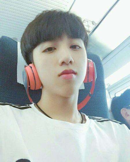 被爱伤了身的第一张照片--南宁相亲服务中心