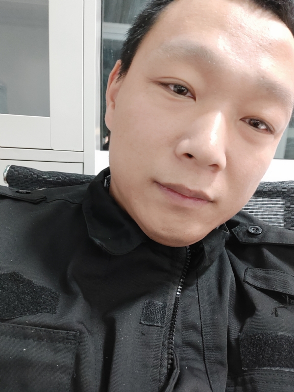 真实找人结婚的第二张照片--南宁相亲服务中心