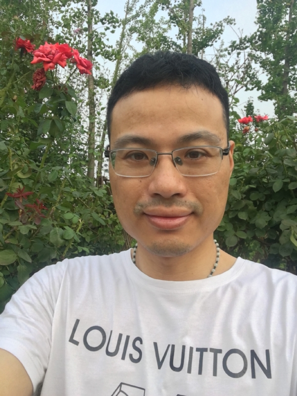 牛仔哥的第二张照片--南宁相亲服务中心