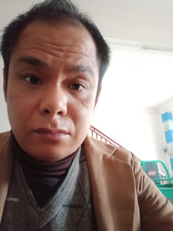 唐水果店发发发的第一张照片--南宁相亲服务中心